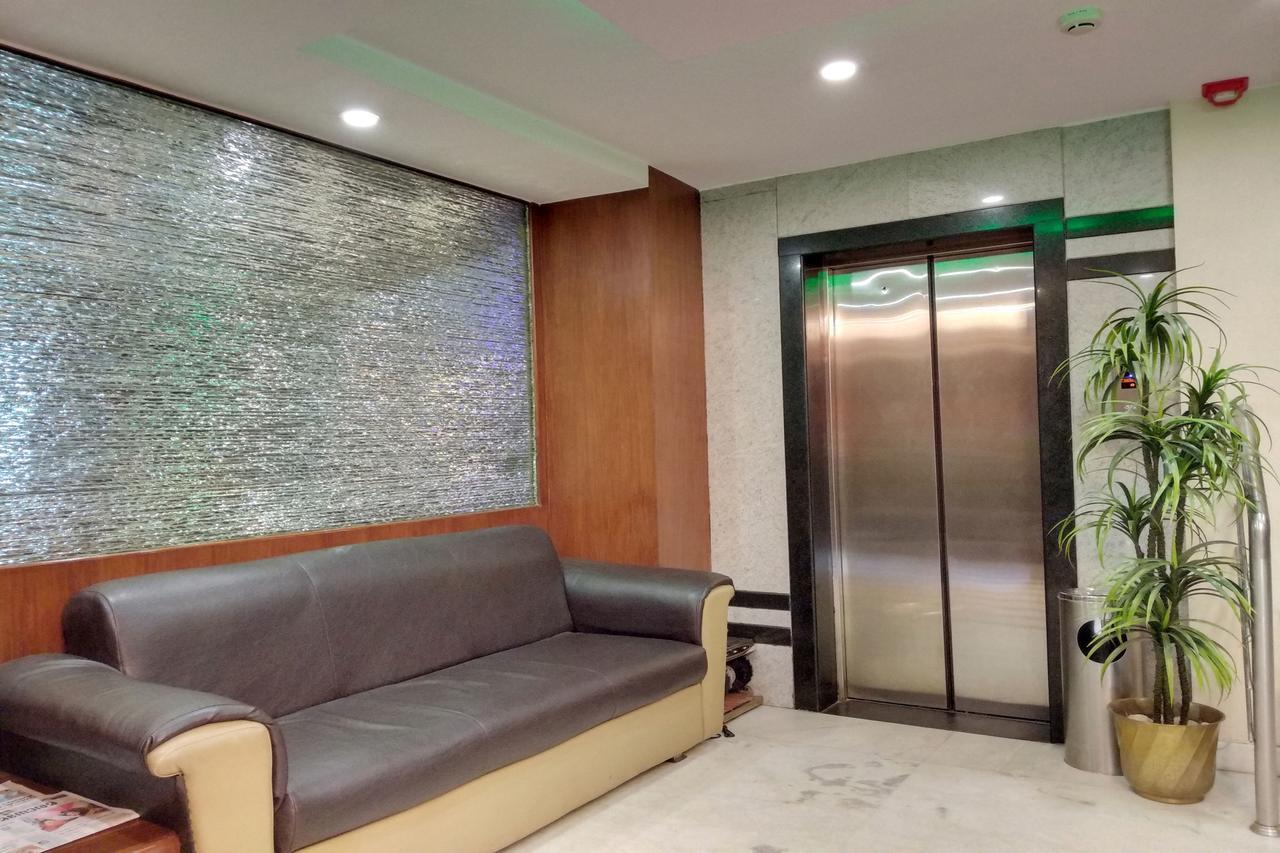 Oyo 6110 Thalassa Suites Bangalore Exterior photo