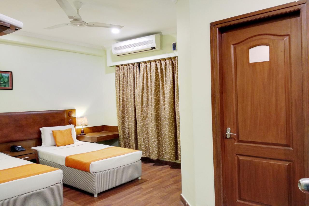 Oyo 6110 Thalassa Suites Bangalore Exterior photo