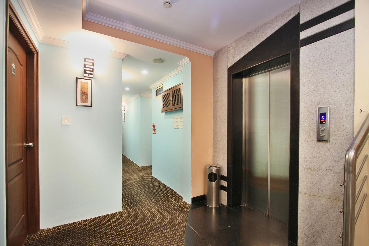 Oyo 6110 Thalassa Suites Bangalore Exterior photo